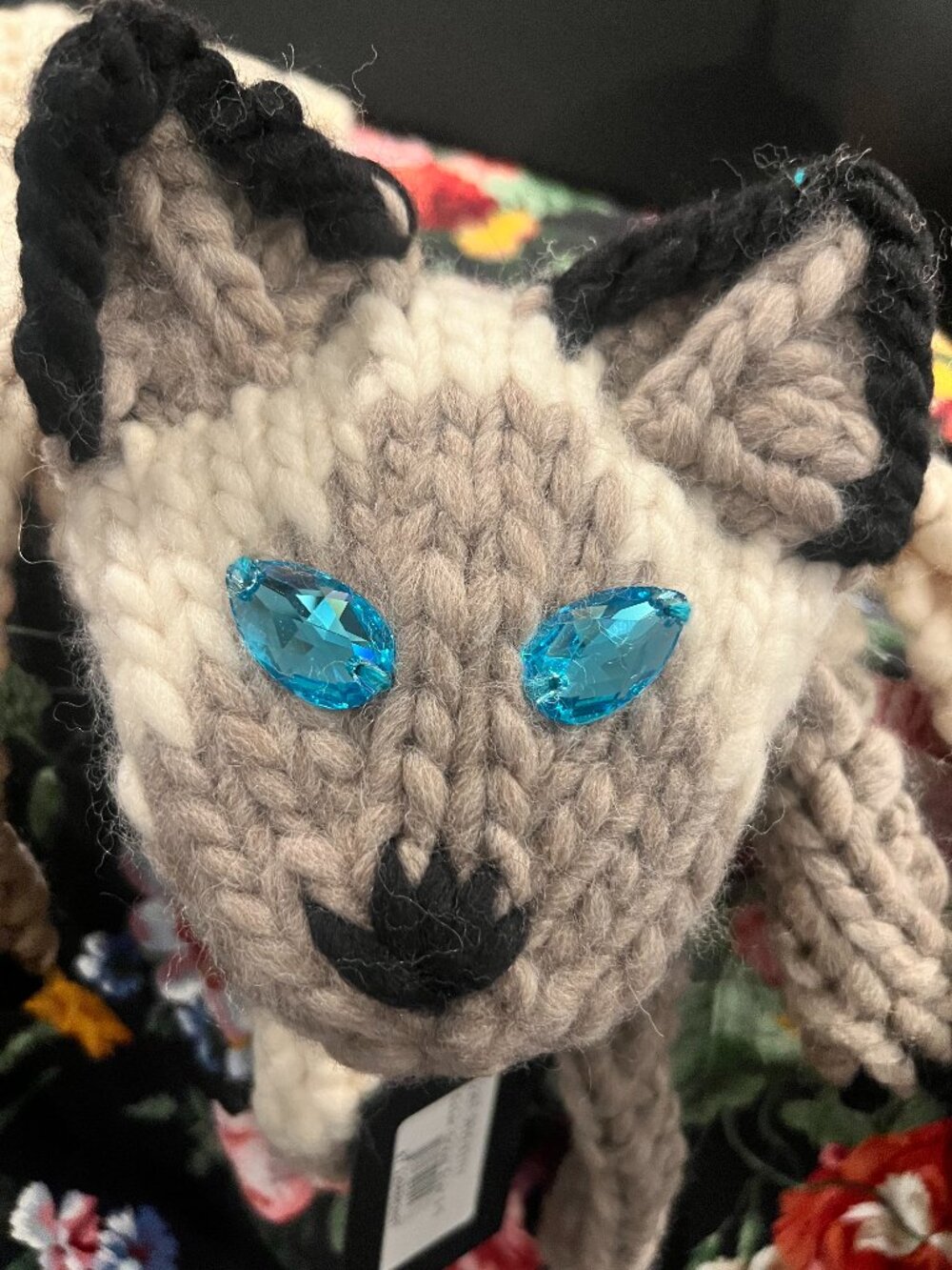 NWT Eugenia Kim Chunky Wool Siamese Kitty Cat Hooded Scarf